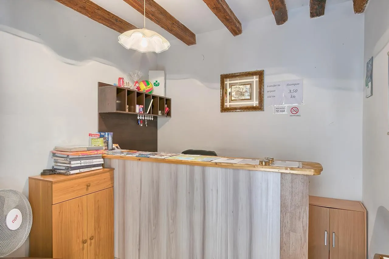 Hostel Pula