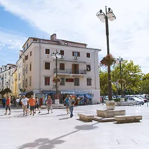 https://odeon-apartment-and-rooms.primorje-gorskikotar.com