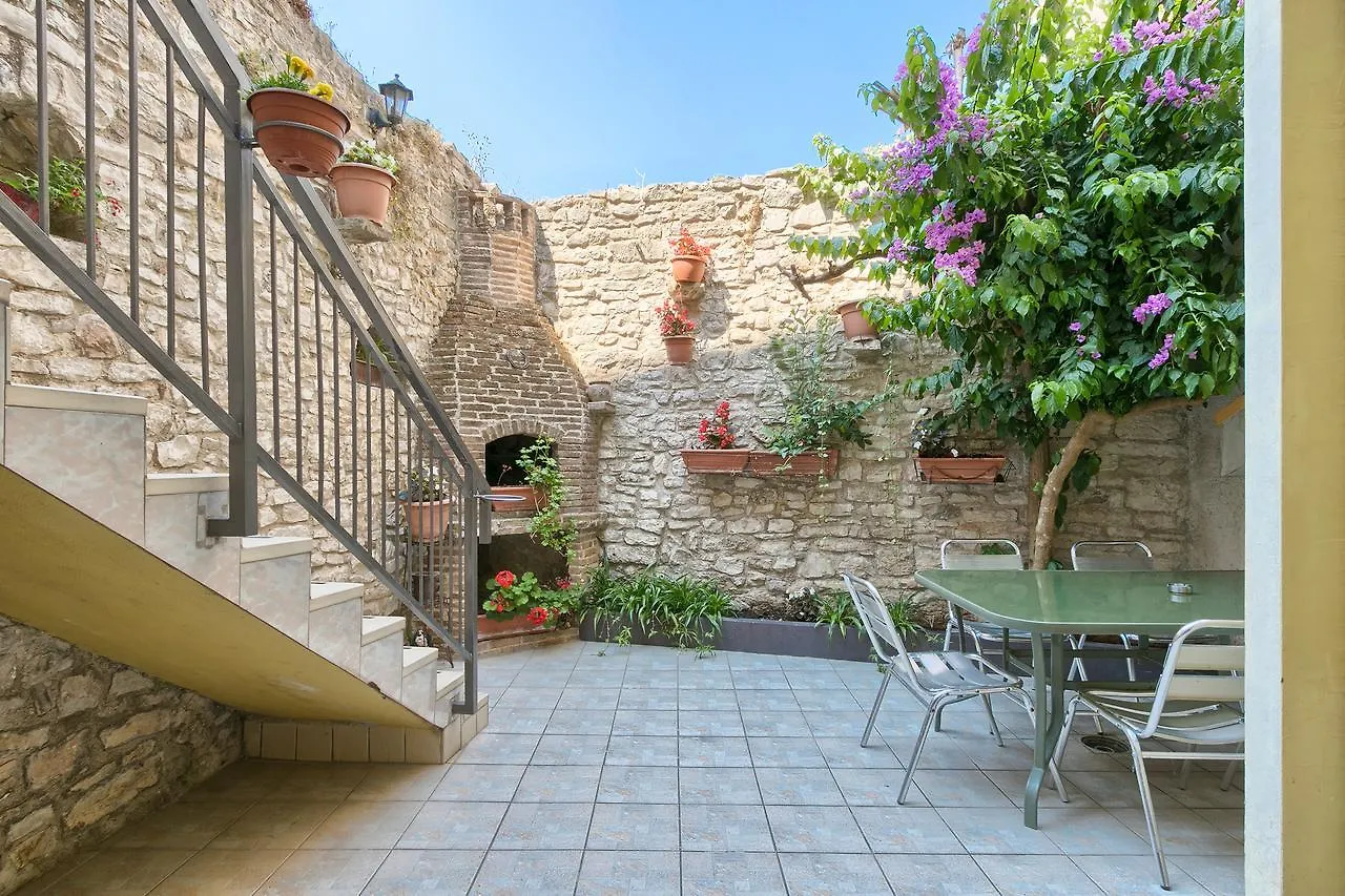 Hostel Pula